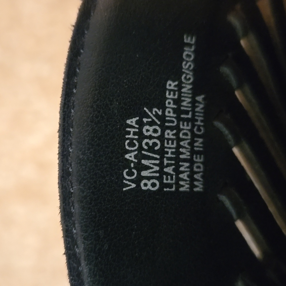 NWOT Vince Camuto Black Suede Peep-Toe Heels - Picture 10 of 10